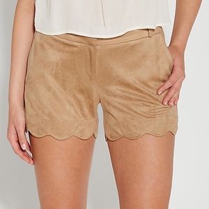 ❗️6 for $20❗️ Maurices Faux Suede Scalloped Shorts